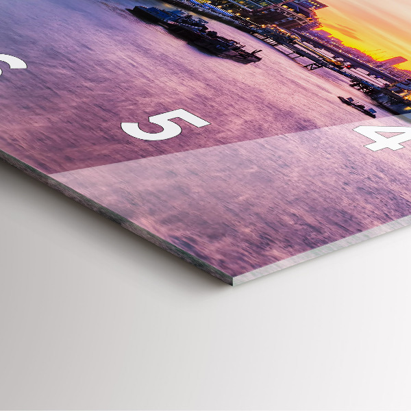 Square glass wall clock View of London