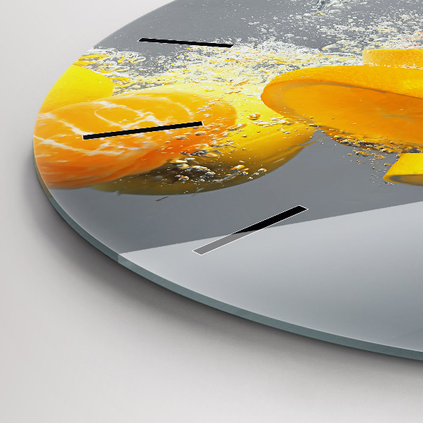 Round glass clock Citrus in water