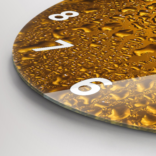 Round glass clock A mug of beer