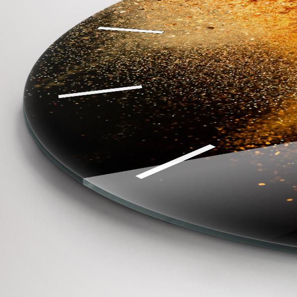 Round glass clock Spices scattered