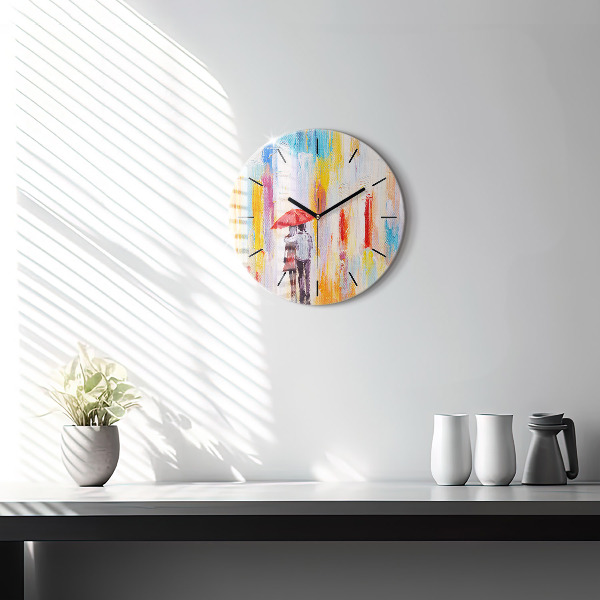 Round glass clock Couple in the rain
