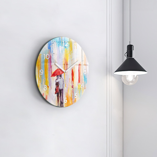 Round glass clock Couple in the rain