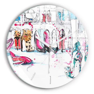 Round glass clock The element of femininity