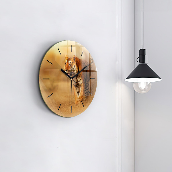 Round glass clock Hunting Tiger