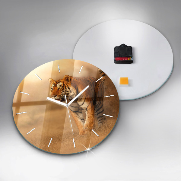 Round glass clock Hunting Tiger