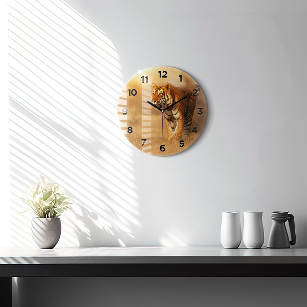 Round glass clock Hunting Tiger