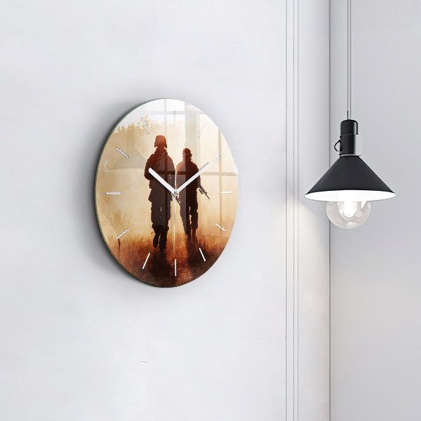 Round glass clock Soldiers