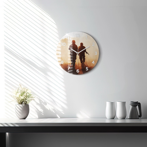 Round glass clock Soldiers