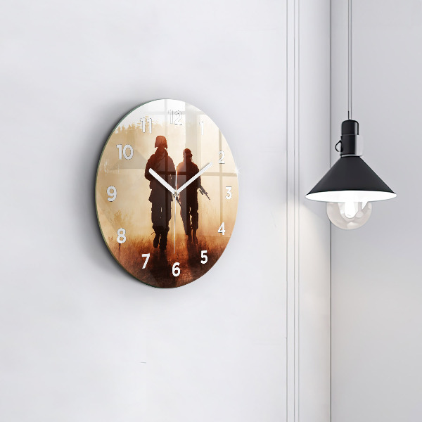 Round glass clock Soldiers