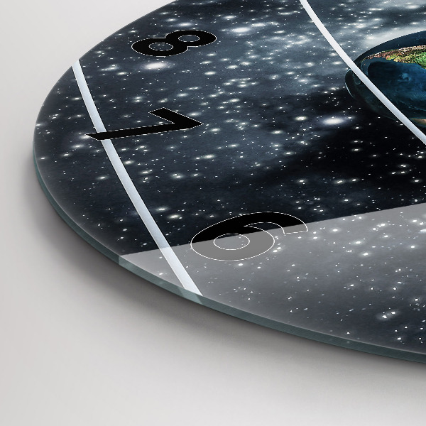 Round glass clock The solar system