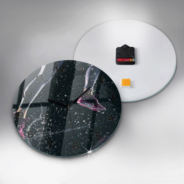 Round glass clock Healthy lifestyle - running