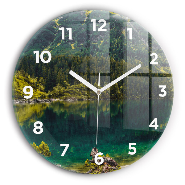 Round glass clock Morskie Oko in the Tatra Mountains