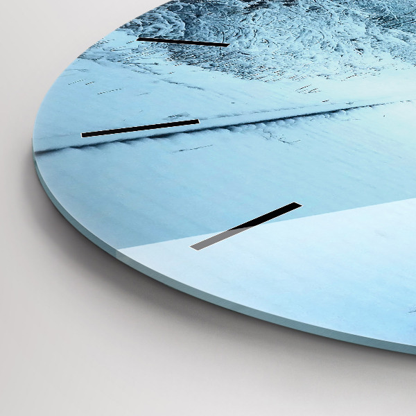 Round glass clock Deer on the tracks