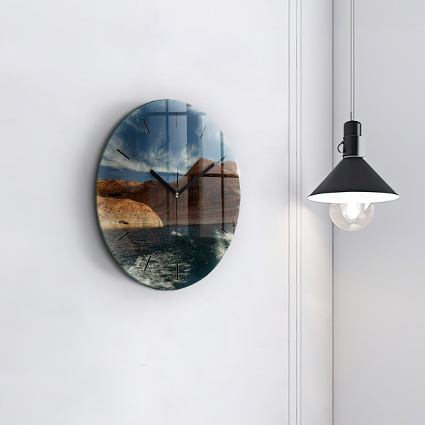 Round glass clock Person on water skis