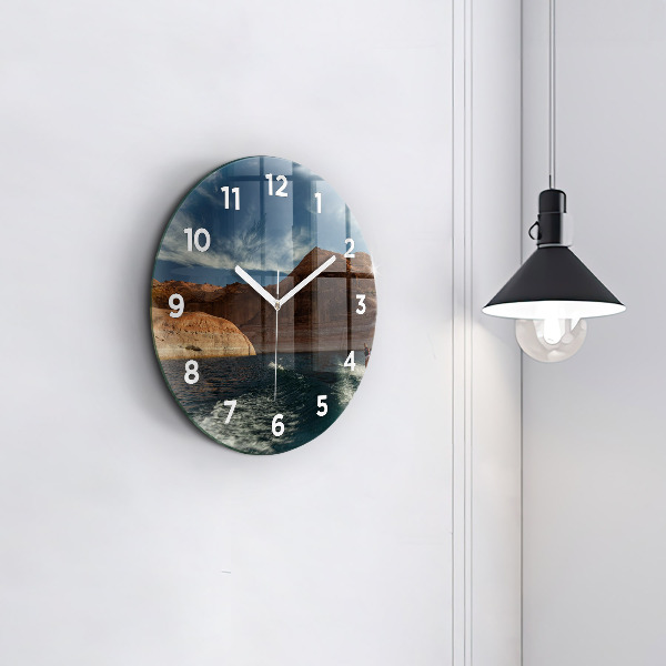 Round glass clock Person on water skis