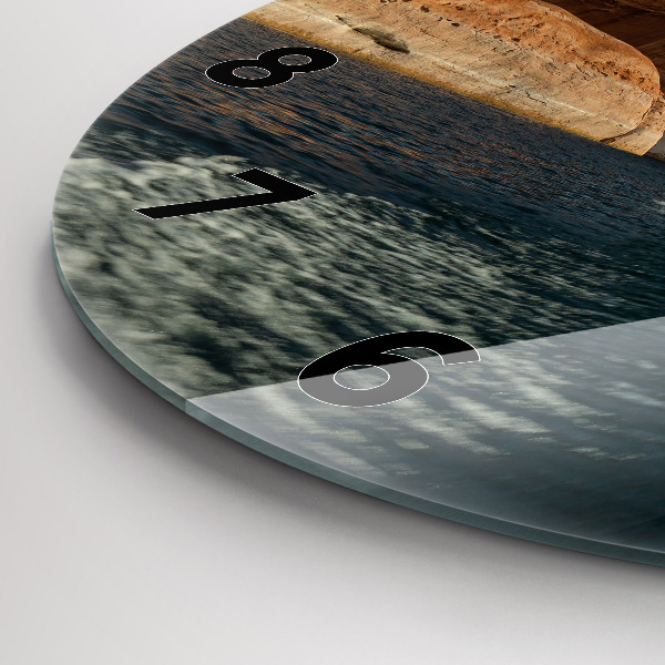 Round glass clock Person on water skis