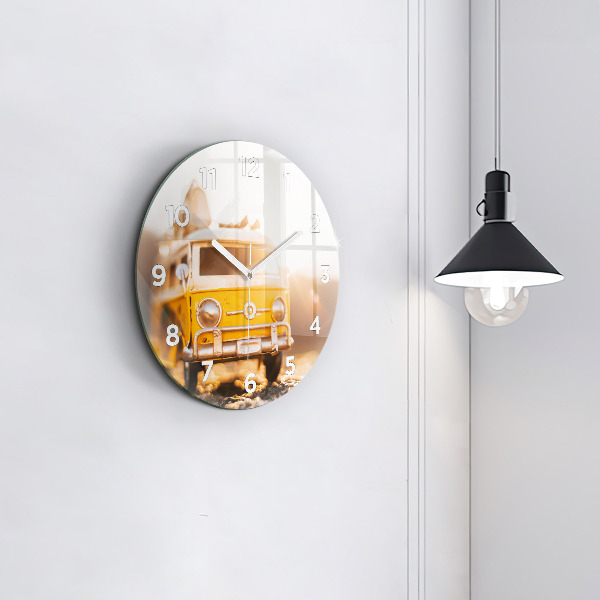 Round glass clock Car on vacation